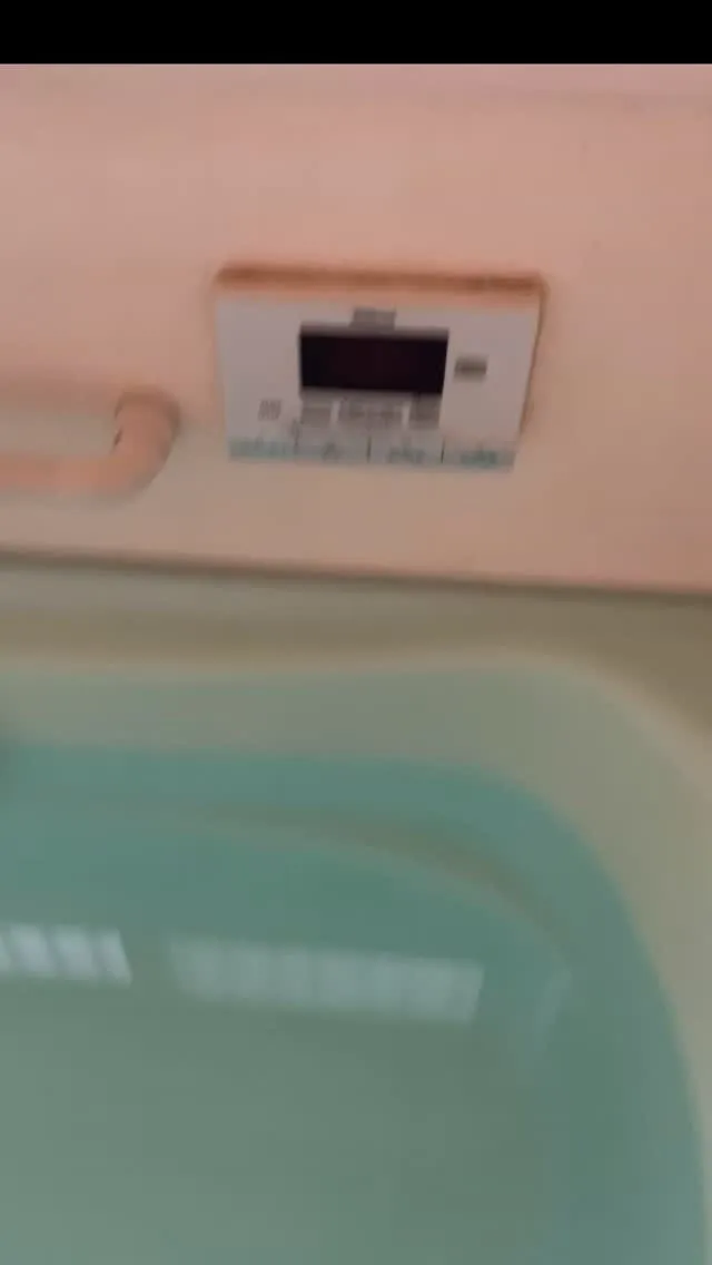 エコキュートの取替工事をさせていただきました。